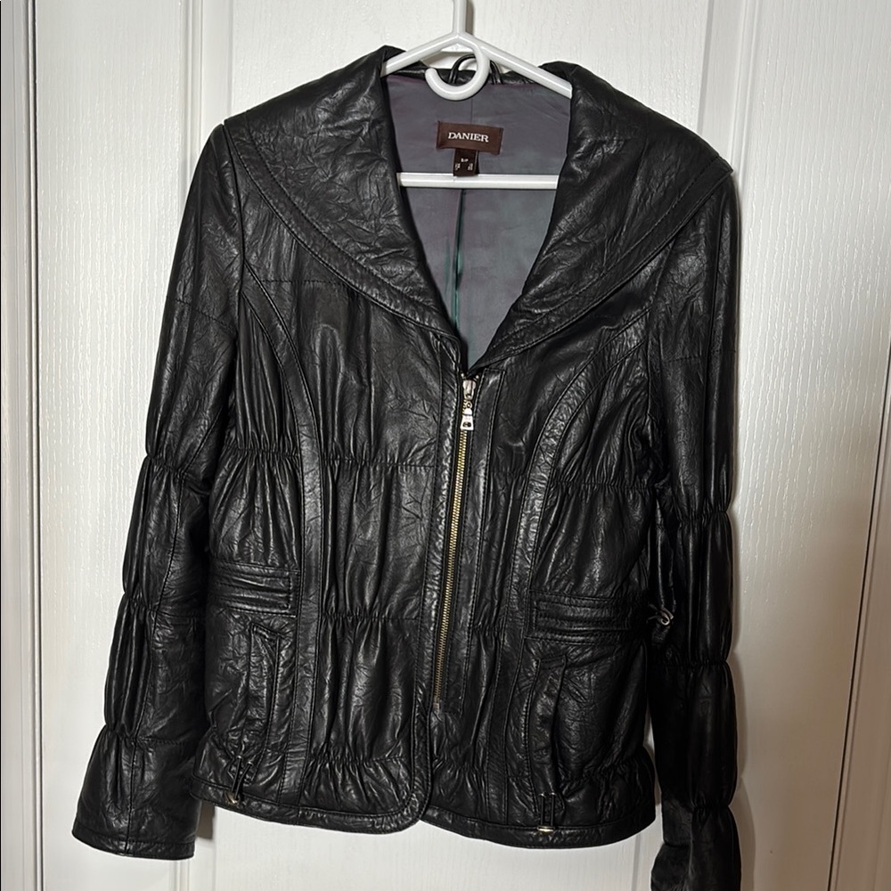 Danier Black Leather Zip-Front Women's Jacket
